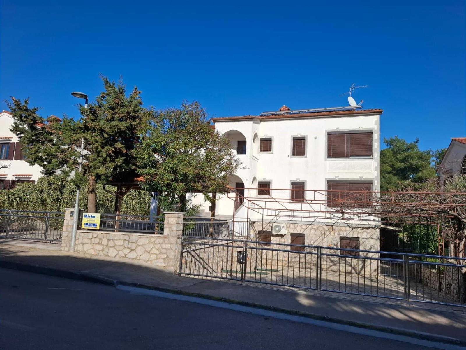 Apartments Vila Tisa Mali Lošinj Exterior foto